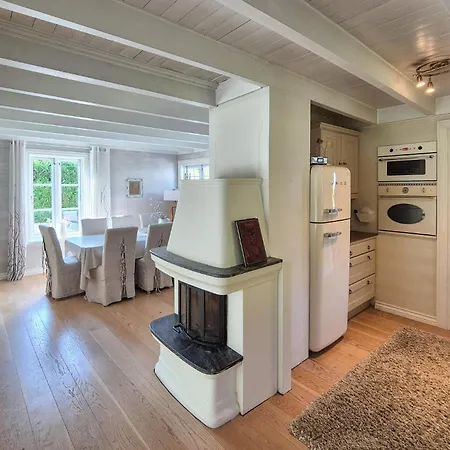 Дом отдыха 3 Bedroom Lovely Home In Vikebygd *