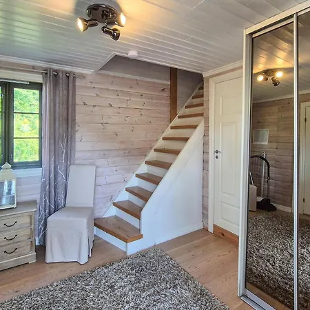 Stunning In With House A Mountain View Vikebygd