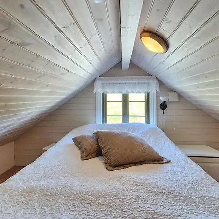 Stunning In With House A Mountain View Vikebygd